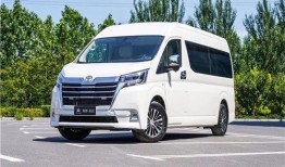 汇众e4汽车7座商务车（汇众mpv6座）